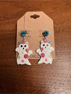 White Ghost Flower Drop Earrings with Teal Stud NWT